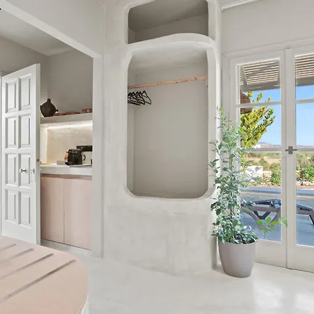 Διαμέρισμα Livadi Island Living